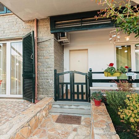 Villa Amos At Aquamarine Residence Vlorë Exteriér fotografie