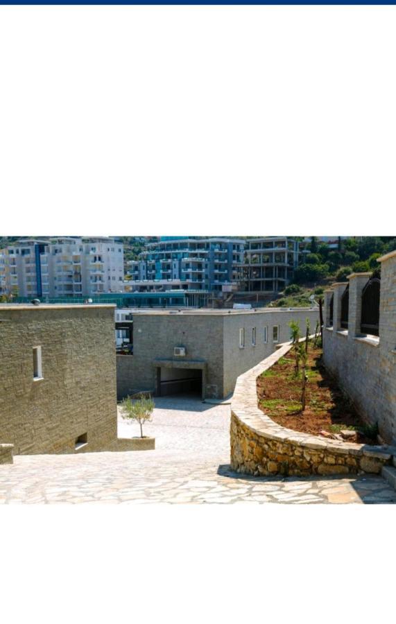 Villa Amos At Aquamarine Residence Vlorë Exteriér fotografie