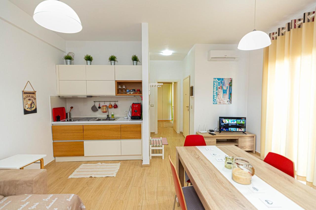 Villa Amos At Aquamarine Residence Vlorë Exteriér fotografie