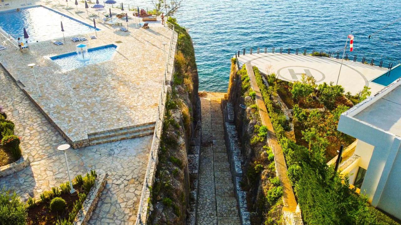 Villa Amos At Aquamarine Residence Vlorë Exteriér fotografie