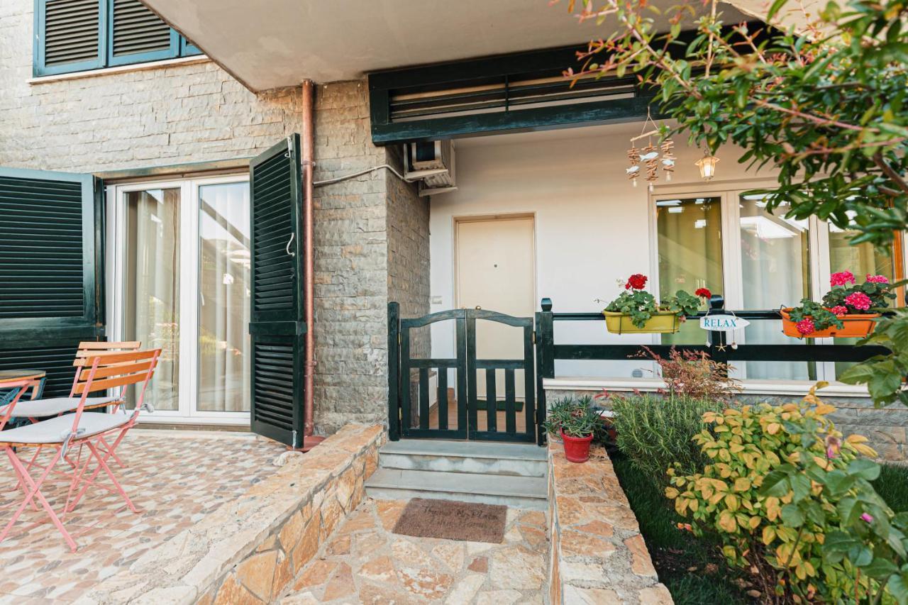 Villa Amos At Aquamarine Residence Vlorë Exteriér fotografie