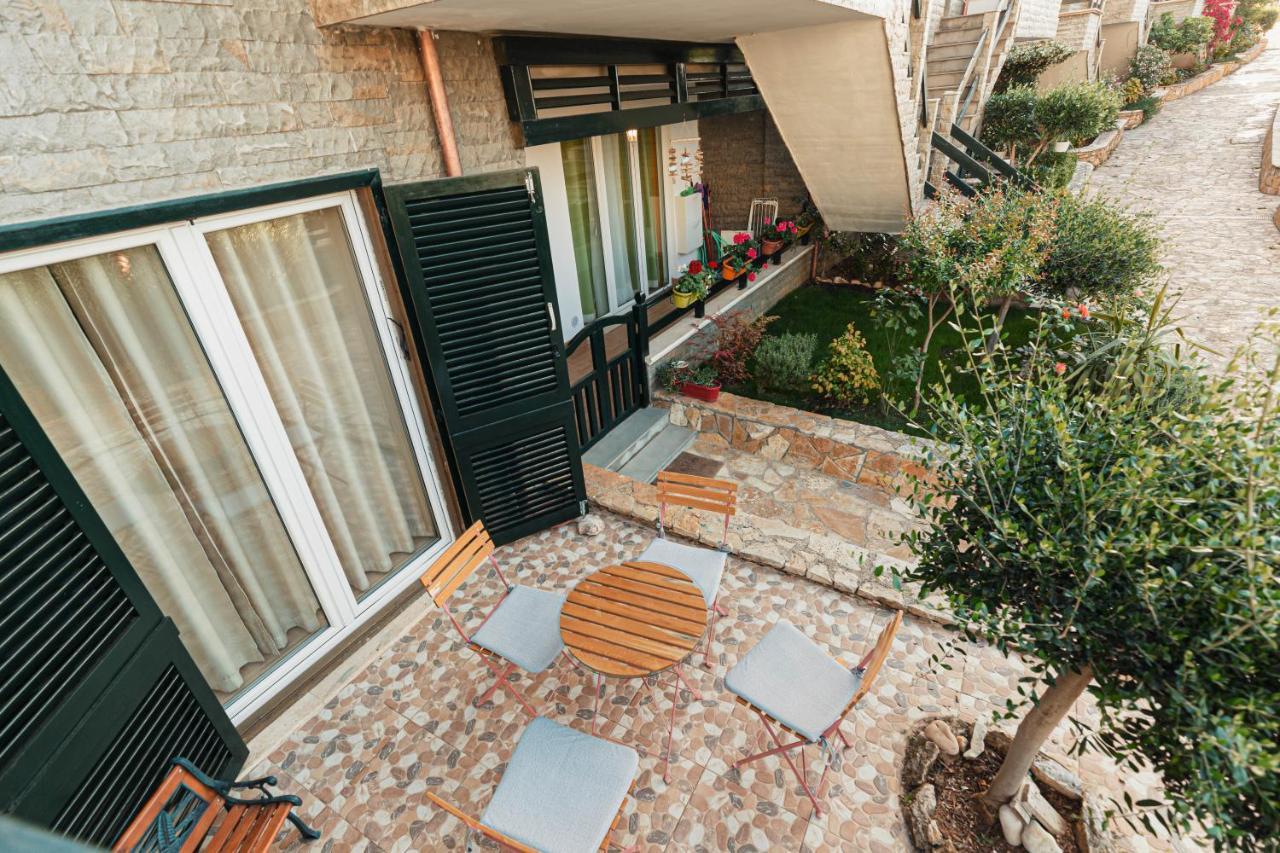 Villa Amos At Aquamarine Residence Vlorë Exteriér fotografie