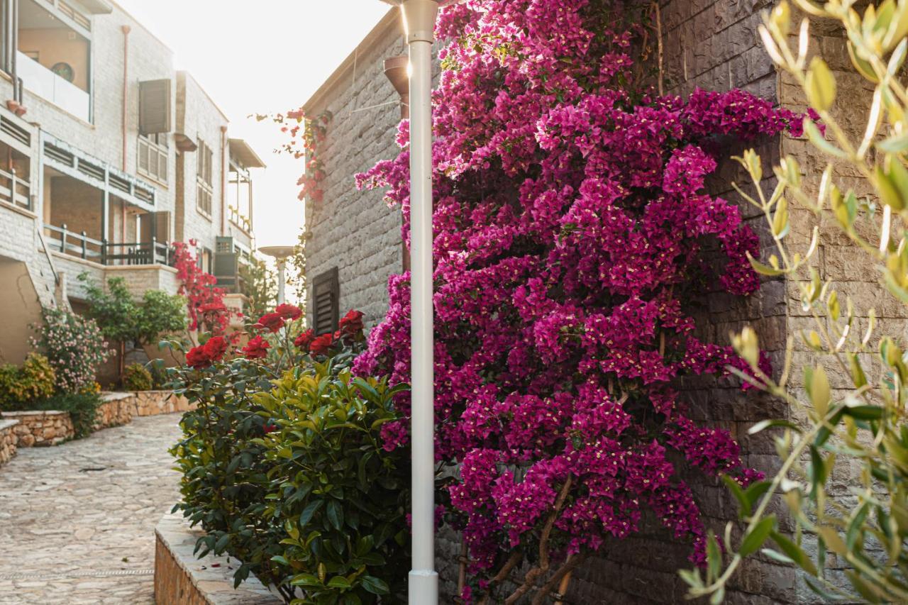 Villa Amos At Aquamarine Residence Vlorë Exteriér fotografie